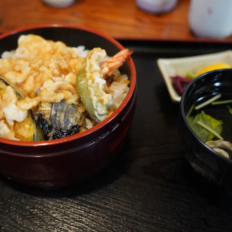 海老と季節野菜の天ぷら